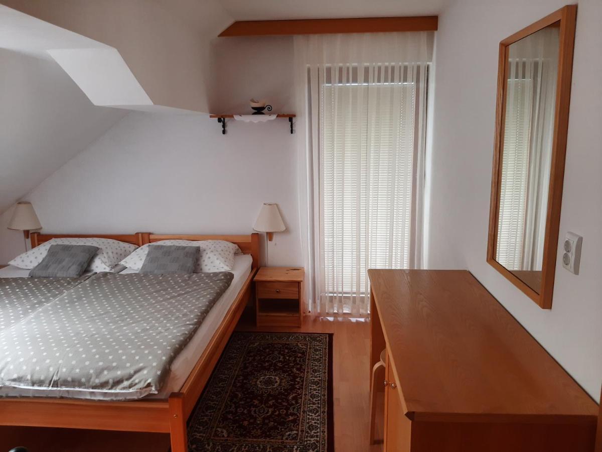 Apartma Vrh 레쎄 외부 사진